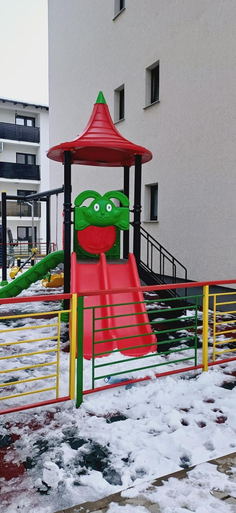 Cozy Apartment Narciselor Suceava Ipotesti  エクステリア 写真